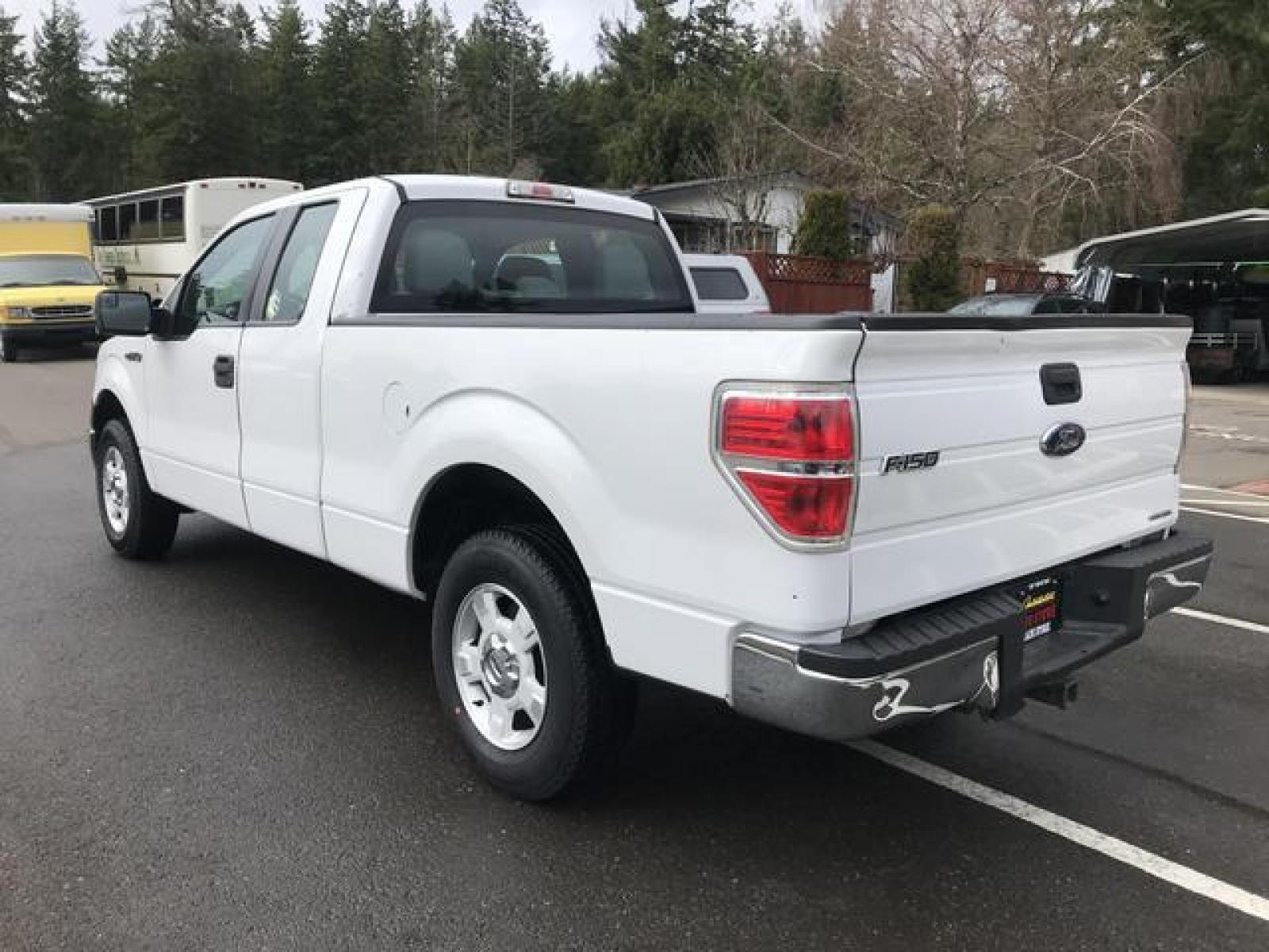 2013 White /Gray Ford F150 Super Cab XL Pickup 4D 6 1/2 ft (1FTEX1CM8DF) with an 3.7L V6 DOHC 24V engine, Automatic, 6-Spd transmission, located at 1283 SE Sedgwick Road, Port Orchard, WA, 98366, (360) 876-9300, 47.505535, -122.635643 - **Dealer Statement: The Trade Store offers the nicest previously owned inventory you'll find of cars, vans, trucks and more. We offer many banks, credit unions and special financing options to fit your needs regardless of your credit, as well as sourcing of specific vehicles for qualified custom - Photo #3