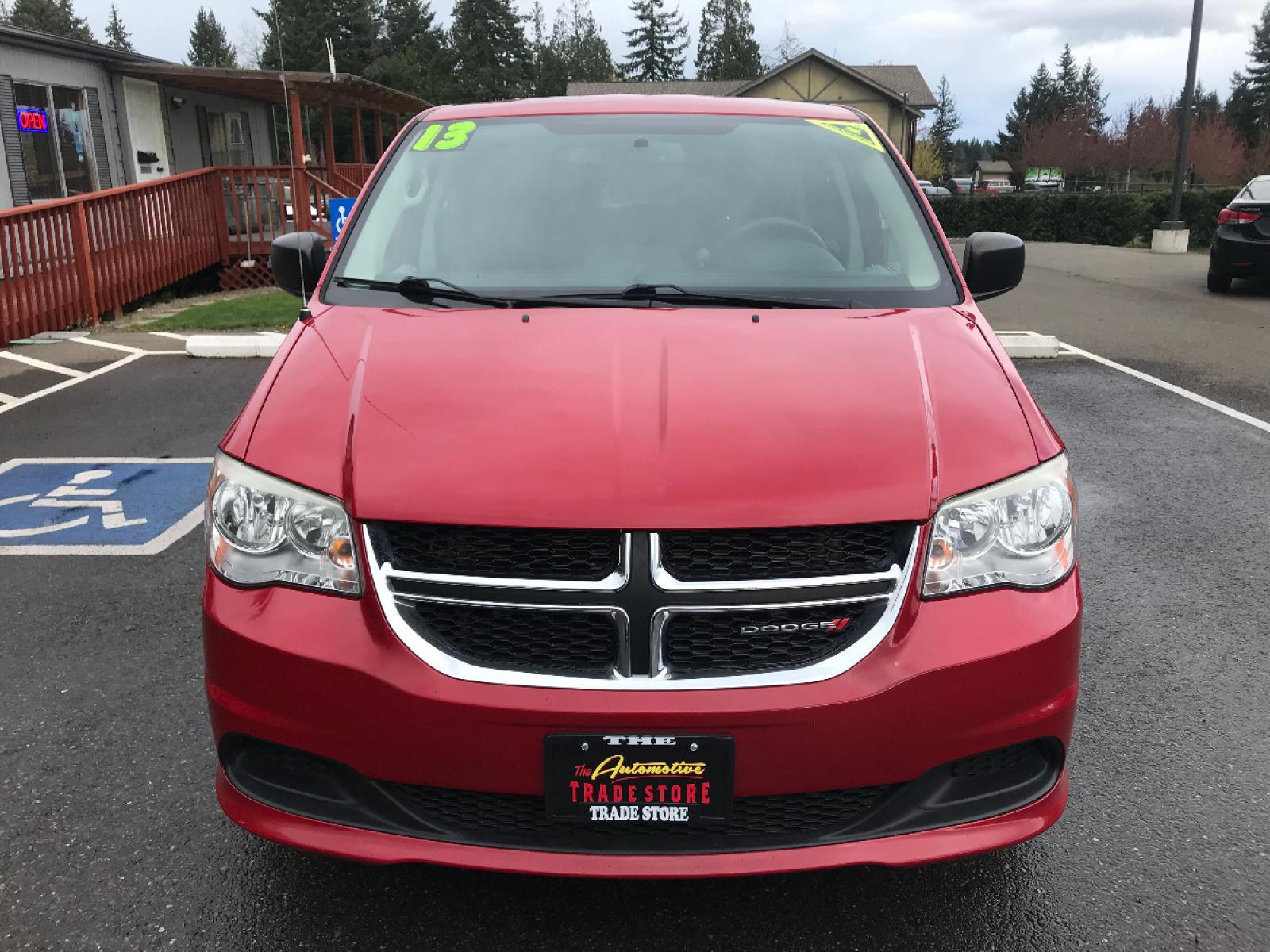 2013 Red /Black Dodge Grand Caravan SE (2C4RDGBG2DR) with an 3.6L V6 DOHC 24V engine, 6-Speed Automatic transmission, located at 1283 SE Sedgwick Road, Port Orchard, WA, 98366, (360) 876-9300, 47.505535, -122.635643 - Well maintained Affordable Car Rentals unit. Call for details and your appointment as this vehicle could be out on rental at any time. We can help arrange financing and warranty purchases too. Visit our website for more photos at thetradestorevehicles.com **Dealer Statement: The Trade Store offer - Photo #8