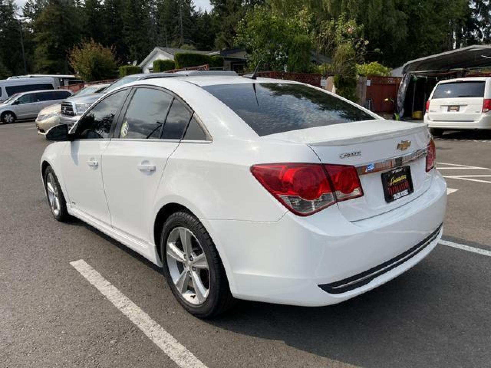 2014 White /Black Chevrolet Cruze 2LT Sedan 4D (1G1PE5SBXE7) with an 1.4L L4 DOHC 16V TURBO engine, Automatic, 6-Spd w/Overdrive transmission, located at 1283 SE Sedgwick Road, Port Orchard, WA, 98366, (360) 876-9300, 47.505535, -122.635643 - **Dealer Statement: The Trade Store offers the nicest previously owned inventory you'll find of cars, vans, trucks and more. We offer many banks, credit unions and special financing options to fit your needs regardless of your credit, as well as sourcing of specific vehicles for qualified custom - Photo #3