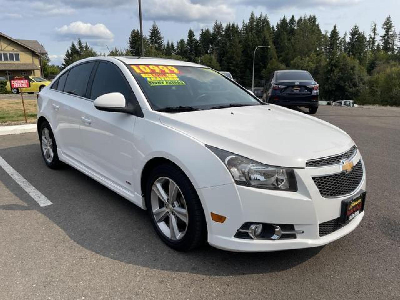 2014 White /Black Chevrolet Cruze 2LT Sedan 4D (1G1PE5SBXE7) with an 1.4L L4 DOHC 16V TURBO engine, Automatic, 6-Spd w/Overdrive transmission, located at 1283 SE Sedgwick Road, Port Orchard, WA, 98366, (360) 876-9300, 47.505535, -122.635643 - **Dealer Statement: The Trade Store offers the nicest previously owned inventory you'll find of cars, vans, trucks and more. We offer many banks, credit unions and special financing options to fit your needs regardless of your credit, as well as sourcing of specific vehicles for qualified custom - Photo #7