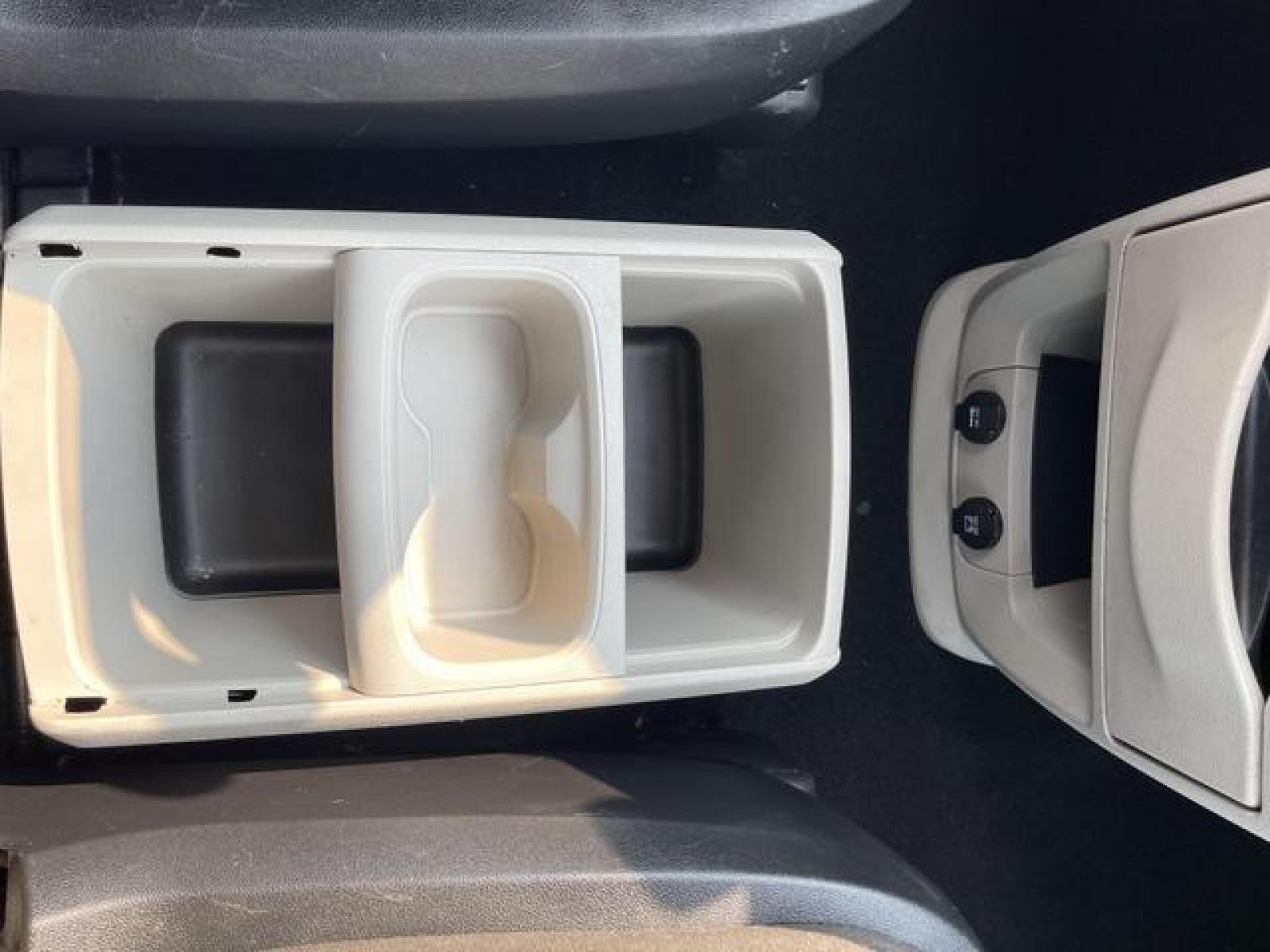 2013 White /Black Dodge Grand Caravan Passenger SXT Minivan 4D (2C4RDGCGXDR) with an 3.6L V6 DOHC 24V engine, Automatic, 6-Spd transmission, located at 1283 SE Sedgwick Road, Port Orchard, WA, 98366, (360) 876-9300, 47.505535, -122.635643 - **Dealer Statement: The Trade Store offers the nicest previously owned inventory you'll find of cars, vans, trucks and more. We offer many banks, credit unions and special financing options to fit your needs regardless of your credit, as well as sourcing of specific vehicles for qualified custom - Photo #22