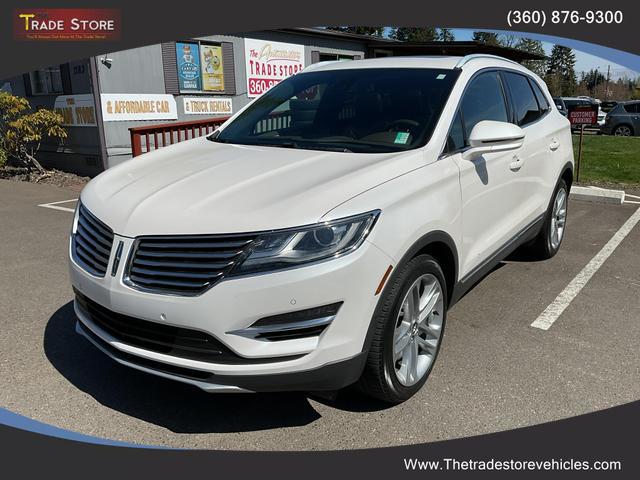 photo of 2015 Lincoln MKC